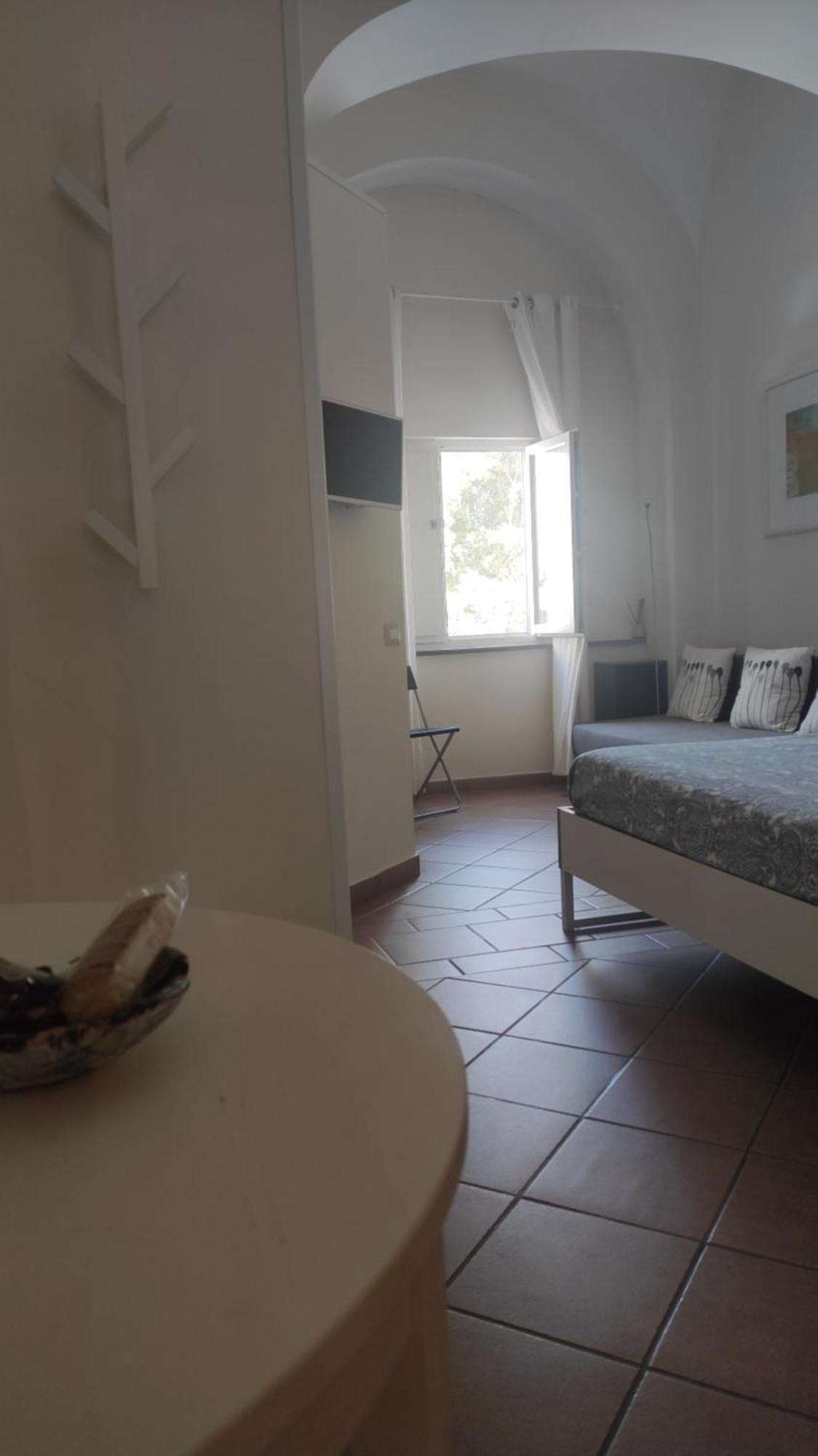 Bed and Breakfast Casacri à Cava deʼ Tirreni Extérieur photo